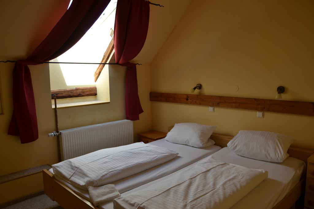 Tonenburg Hotel Hoexter Room photo